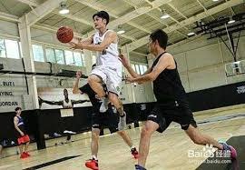 媒体人：辽宁男篮老将李晓旭注销了微博账号