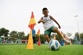 如何在足球场上保持心理稳定？